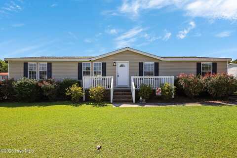 115 Corena Avenue, Maysville, NC 28555