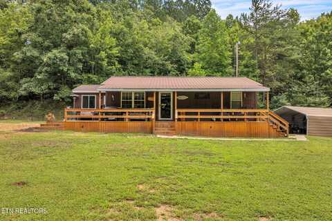 615 E Robbins Rd, Robbins, TN 37852