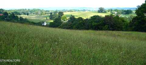 2840-2830 Robinson Creek Rd, Morristown, TN 37813