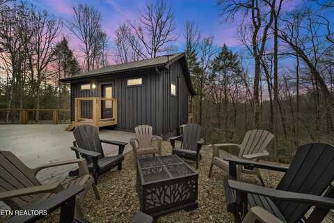 1079 Shell Mountain Rd, Sevierville, TN 37876