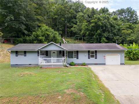 1287 Harvey Creek Road, Hamlin, WV 25523