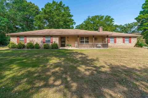 295 Walnut St., Gladewater, TX 75647