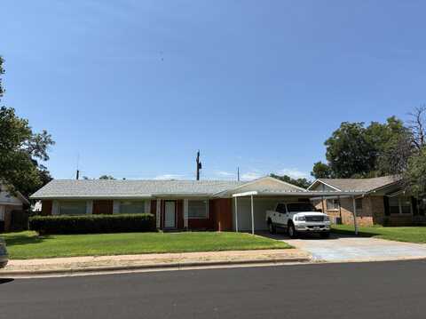 2005 70th Street, Lubbock, TX 79412