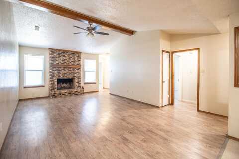 15 Wagnon Drive, Wolfforth, TX 79382