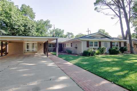 3204 57th Street, Lubbock, TX 79413