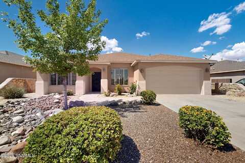 3583 Sierra Bonita Avenue, Las Cruces, NM 88012