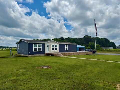 150 Village Lane, Russell Springs, KY 42642