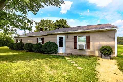 2118 W Tower Road, Williamsport, IN 47993
