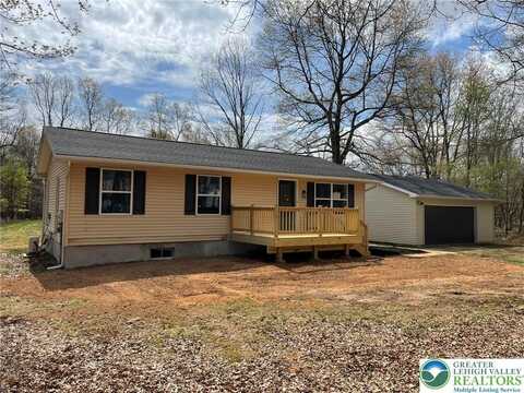 5 kilmer Trail, Penn Forest Twp, PA 18210