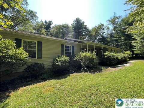 261 Rossmor Drive, Reese, PA 18353