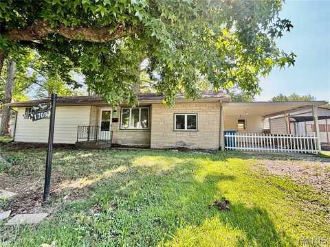 1708 Anna Rose Drive, Swansea, IL 62226