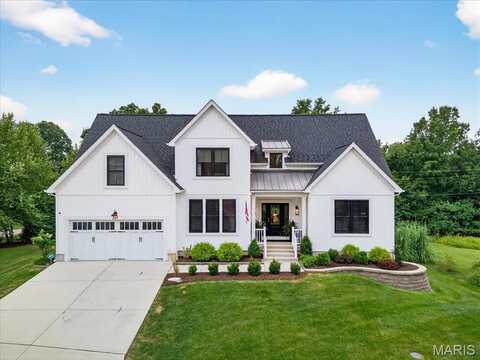 627 Old State Place Drive, Wildwood, MO 63038