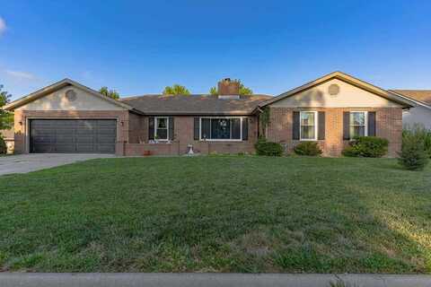 407 Hawthorne Drive, Junction City, KS 66441