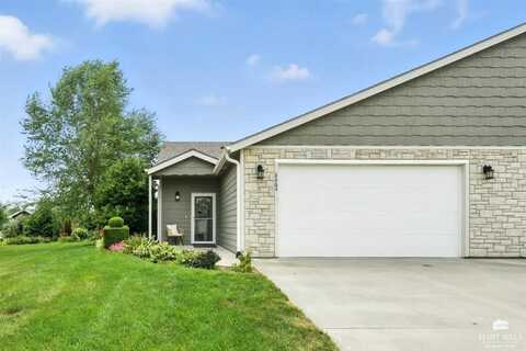 8862 MJ Drive, Manhattan, KS 66502