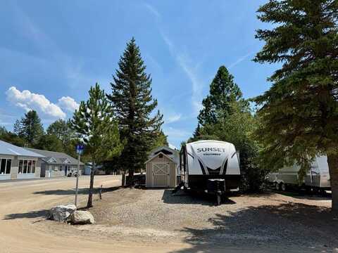 15 B Street, Cascade, ID 83611