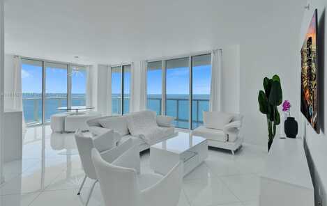 6365 Collins Ave, Miami Beach, FL 33141
