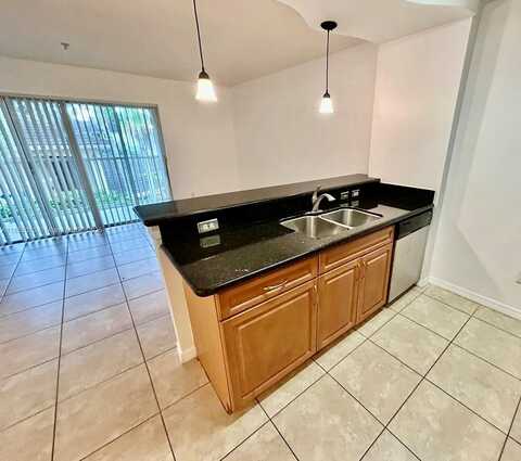 420 S Park Rd, Hollywood, FL 33021