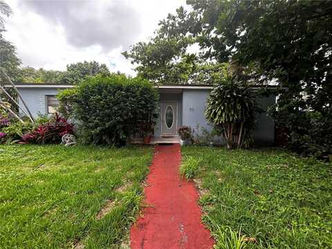 711 NE 170th St, North Miami Beach, FL 33162