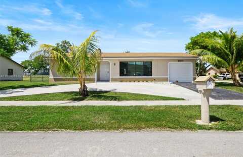 8930 NW 79th St, Tamarac, FL 33321