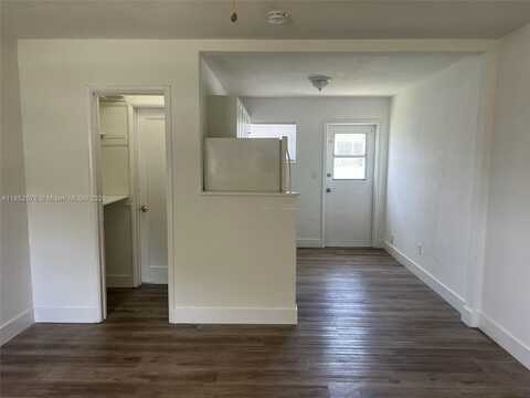 6150 Cleveland St, Hollywood, FL 33024