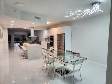 10730 NW 66th St, Doral, FL 33178