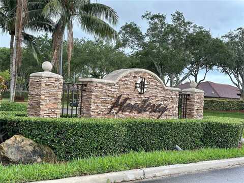 980 NE 33rd Ter, Homestead, FL 33033