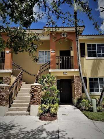980 NE 33rd Ter, Homestead, FL 33033