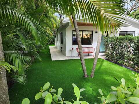 77 NE 43rd St, Miami, FL 33137