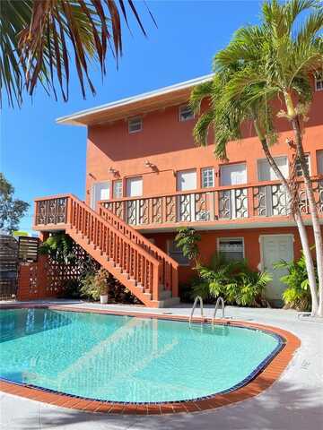 421 NE 68th St, Miami, FL 33138