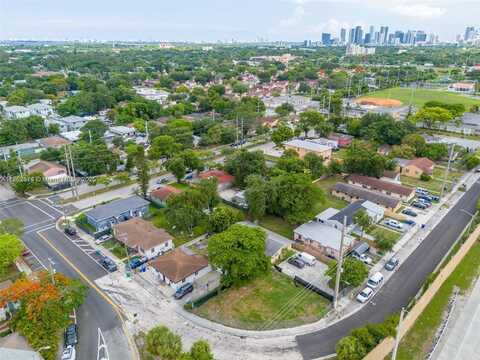 540 NW 69th St, Miami, FL 33150