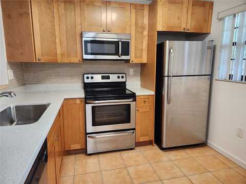 10835 SW 112th Ave, Miami, FL 33176