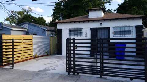 1560 NW 70th St, Miami, FL 33147