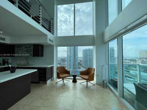 41 SE 5th St, Miami, FL 33131