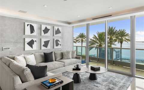 1331 Brickell Bay Dr, Miami, FL 33131