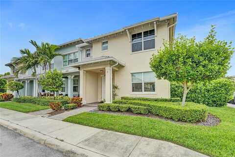 4810 Eucalyptus Dr, Hollywood, FL 33021