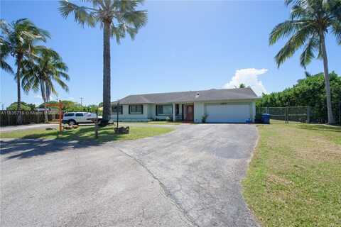 28242 SW 163rd Ct, Homestead, FL 33033