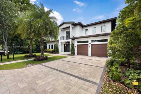 7841 SW 54th Ct, Miami, FL 33143