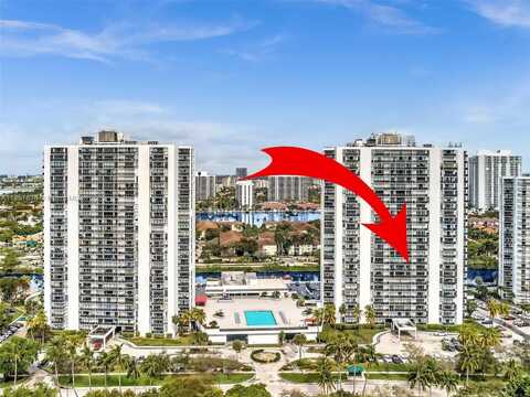 3675 N Country Club Dr, Aventura, FL 33180