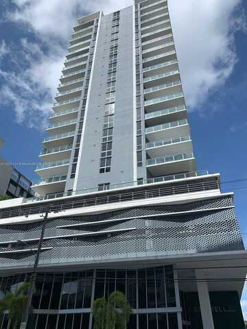 1010 SW 2nd Ave, Miami, FL 33130