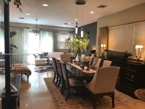 1225 NE 11th Ave, Fort Lauderdale, FL 33304