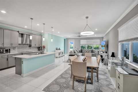 4206 Rosa Dr, Deerfield Beach, FL 33064