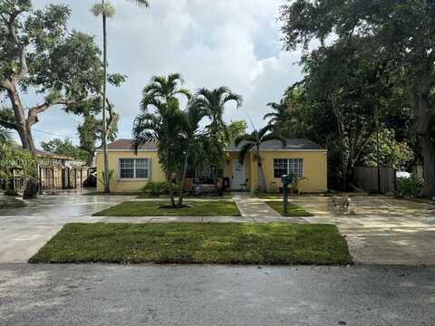 1767 NW 93rd St, Miami, FL 33147