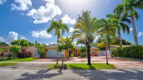 7315 SW 127th Ct, Miami, FL 33183