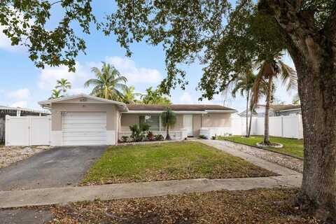 9431 NW 23rd, Pembroke Pines, FL 33024