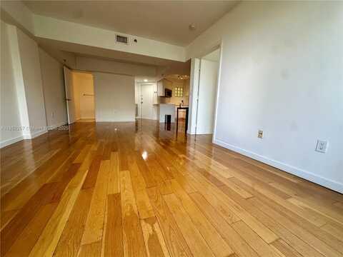 9156 Collins Ave, Surfside, FL 33154