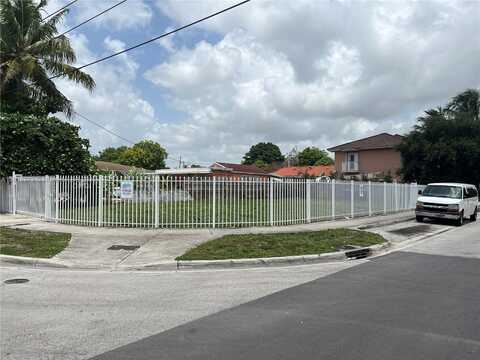 1101 NW 25th St, Miami, FL 33127