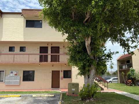 1121 SW 105th Ave, Miami, FL 33174