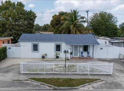 3880 E 10th Ave, Hialeah, FL 33013