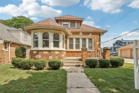 3058 S 45th St, Milwaukee, WI 53219