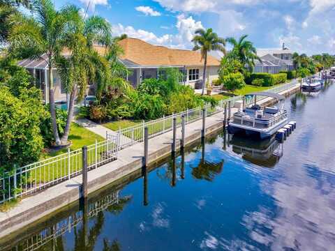 4712 COMPASS DRIVE, BRADENTON, FL 34208